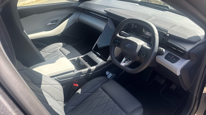 Ford Capri 250kW Premium 79kWh AWD 5dr Auto Electric Estate - Image 11